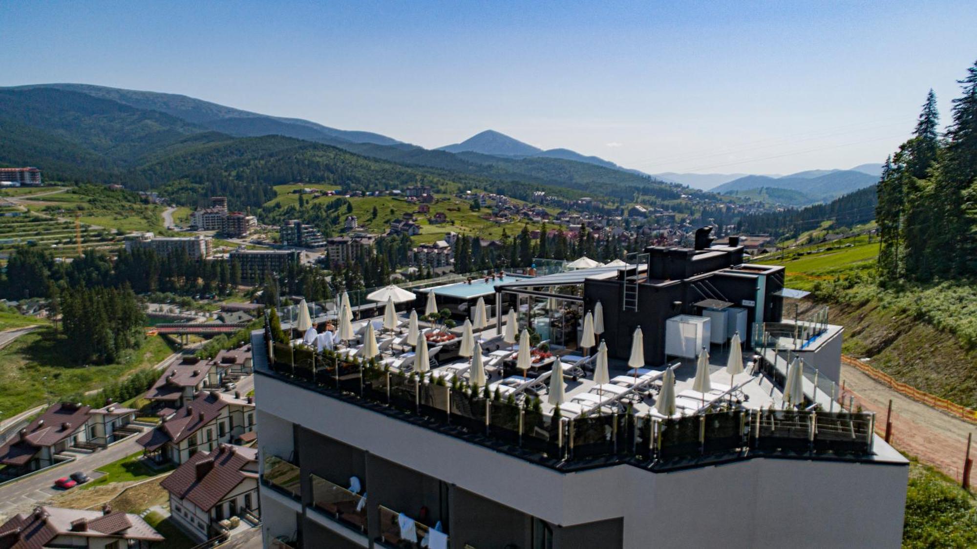 Mountain Residence Apartments & Chalet Bukovel Exterior photo